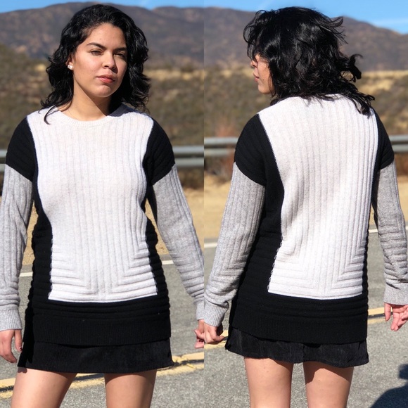 Vince Sweaters - VINCE SZ XS TEXTURE KNIT COLOR BLOCK SWEATER